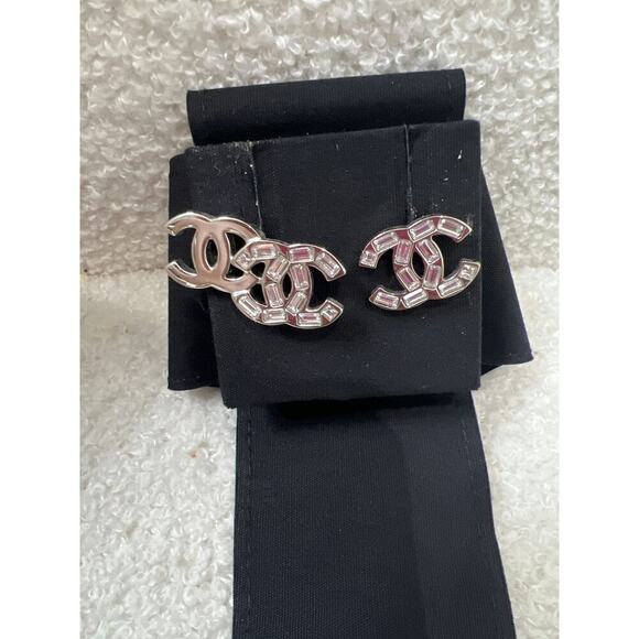 Chanel CC Logo Earrings with Pink and Clear Crystals - Like New - Picture 2 of 2